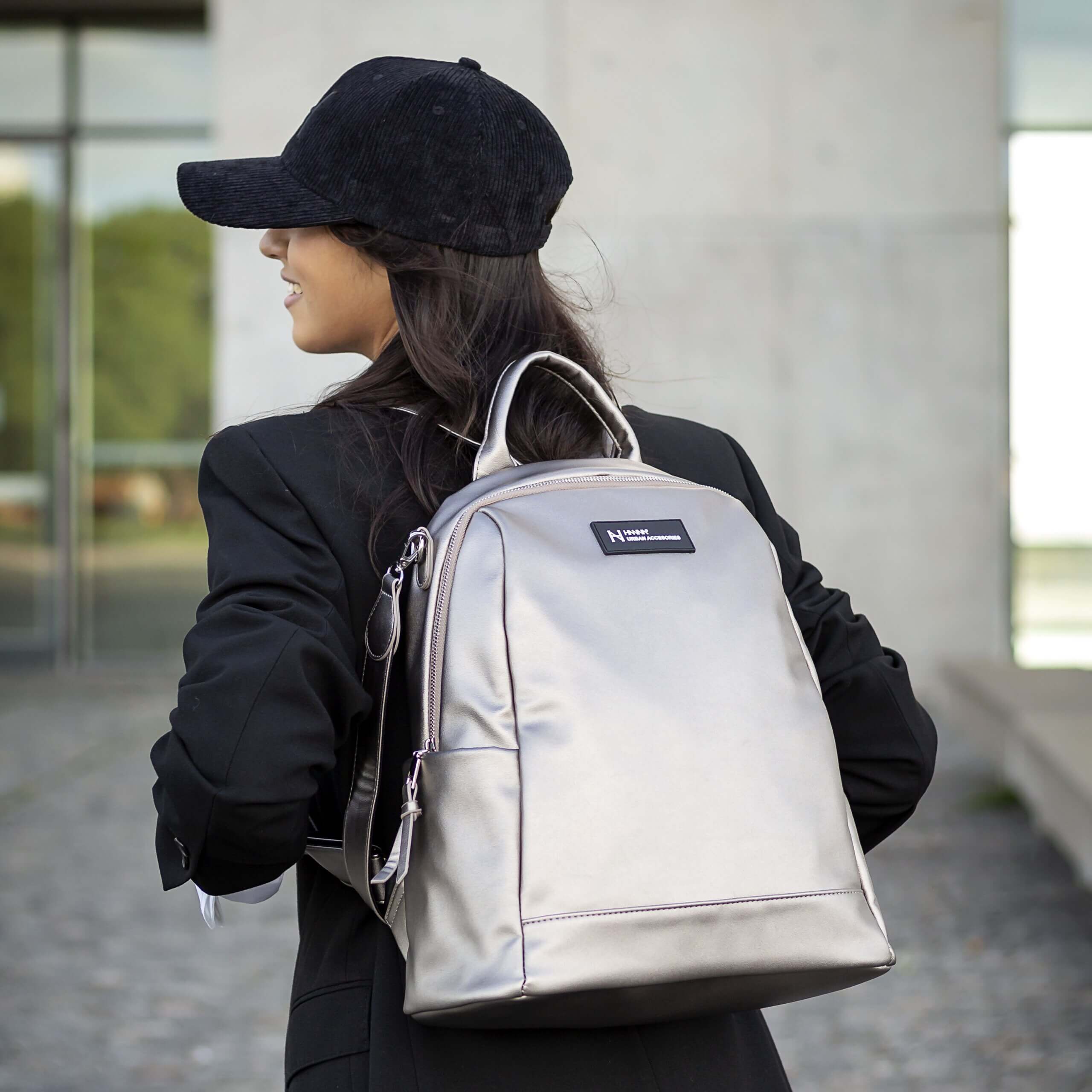 Alternative view of Mochila Frida