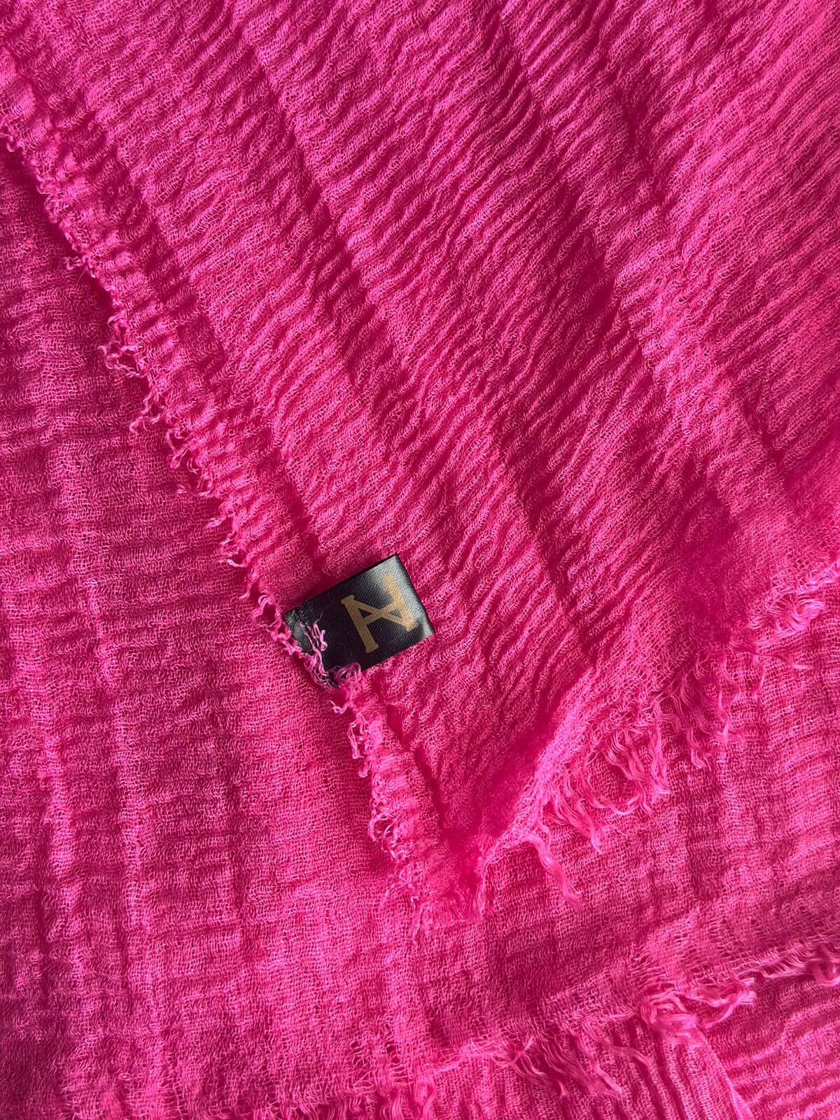 Alternative view of Pareo Lirio