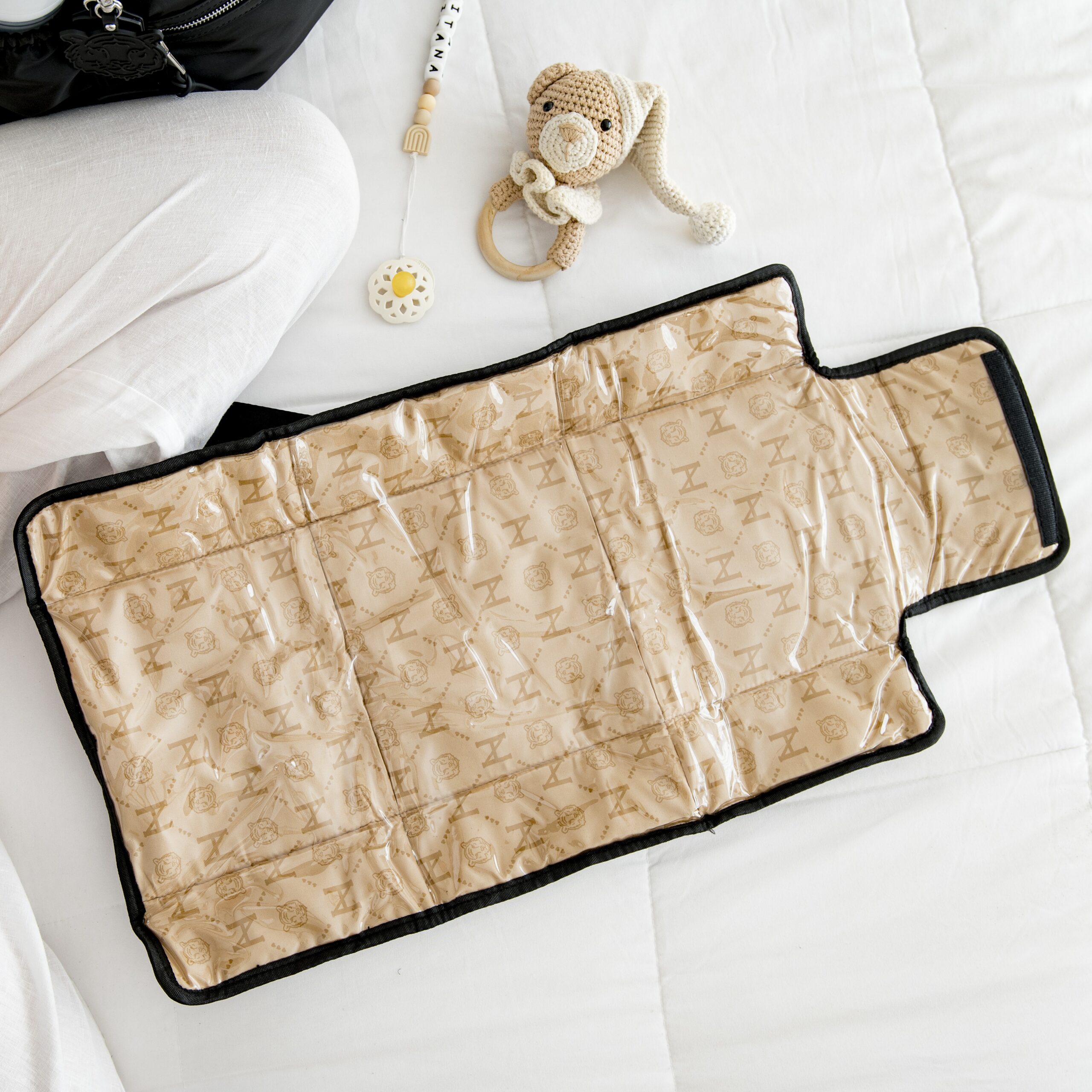 Alternative view of Camilo Cambiador